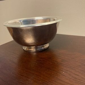 Paul Revere Reproduction Oneida Silversmith with Pyrex Bowl